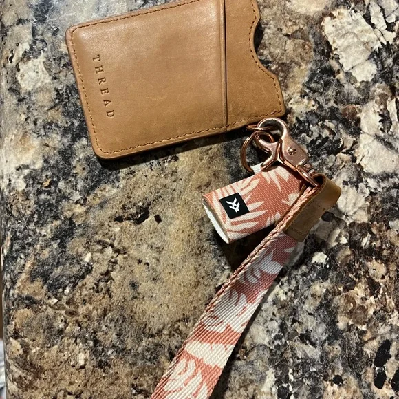 Thread Pink Card Holder with Lanyard - Picture 2 of 2